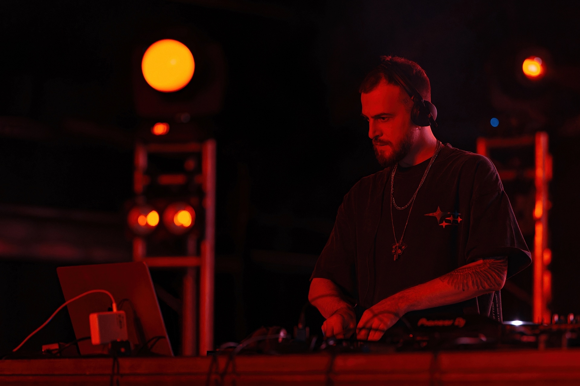 KXTORZE on stage